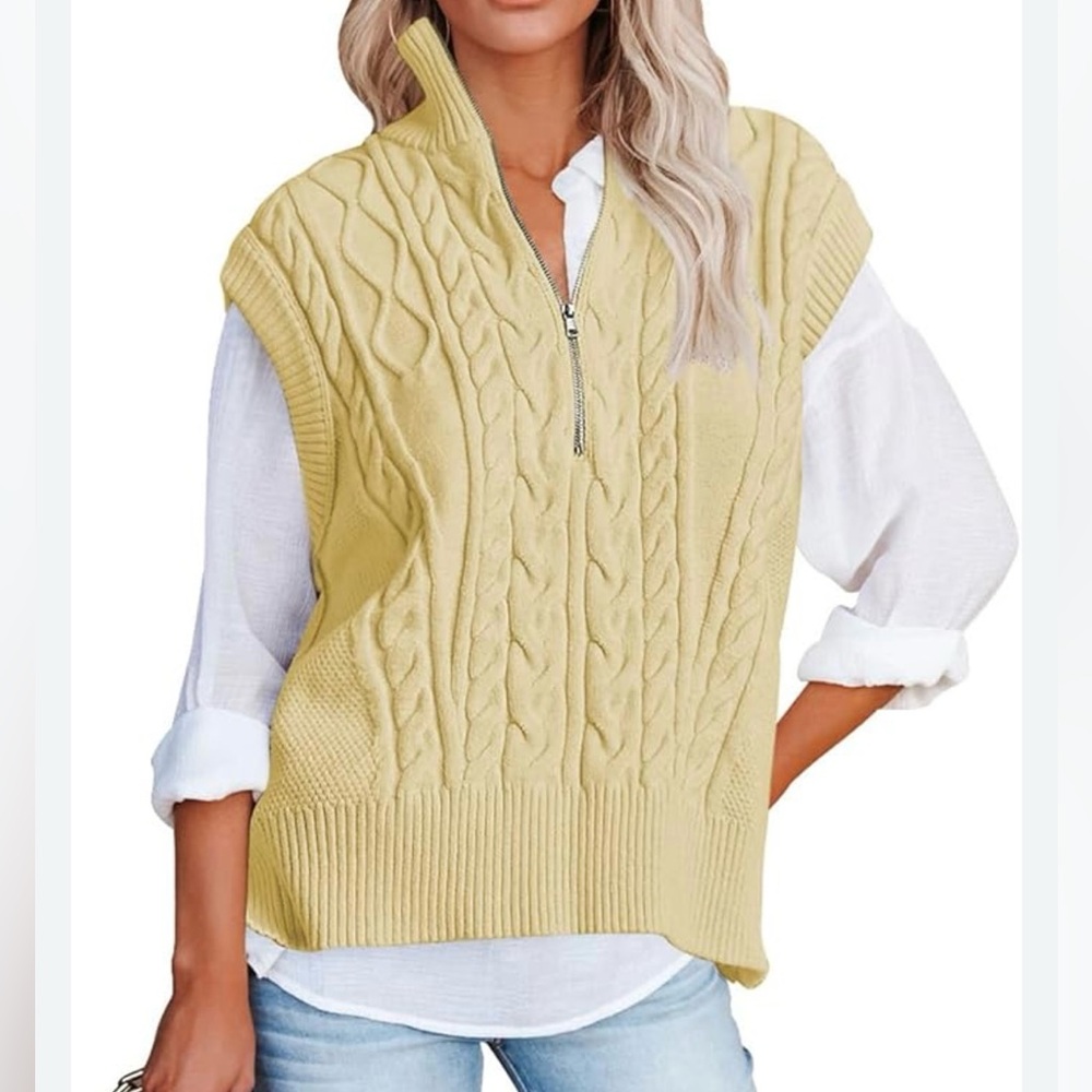 Free People Women’s Lizzy 1/4 Zip Cable Knit‎ Sweater Vest Size XS